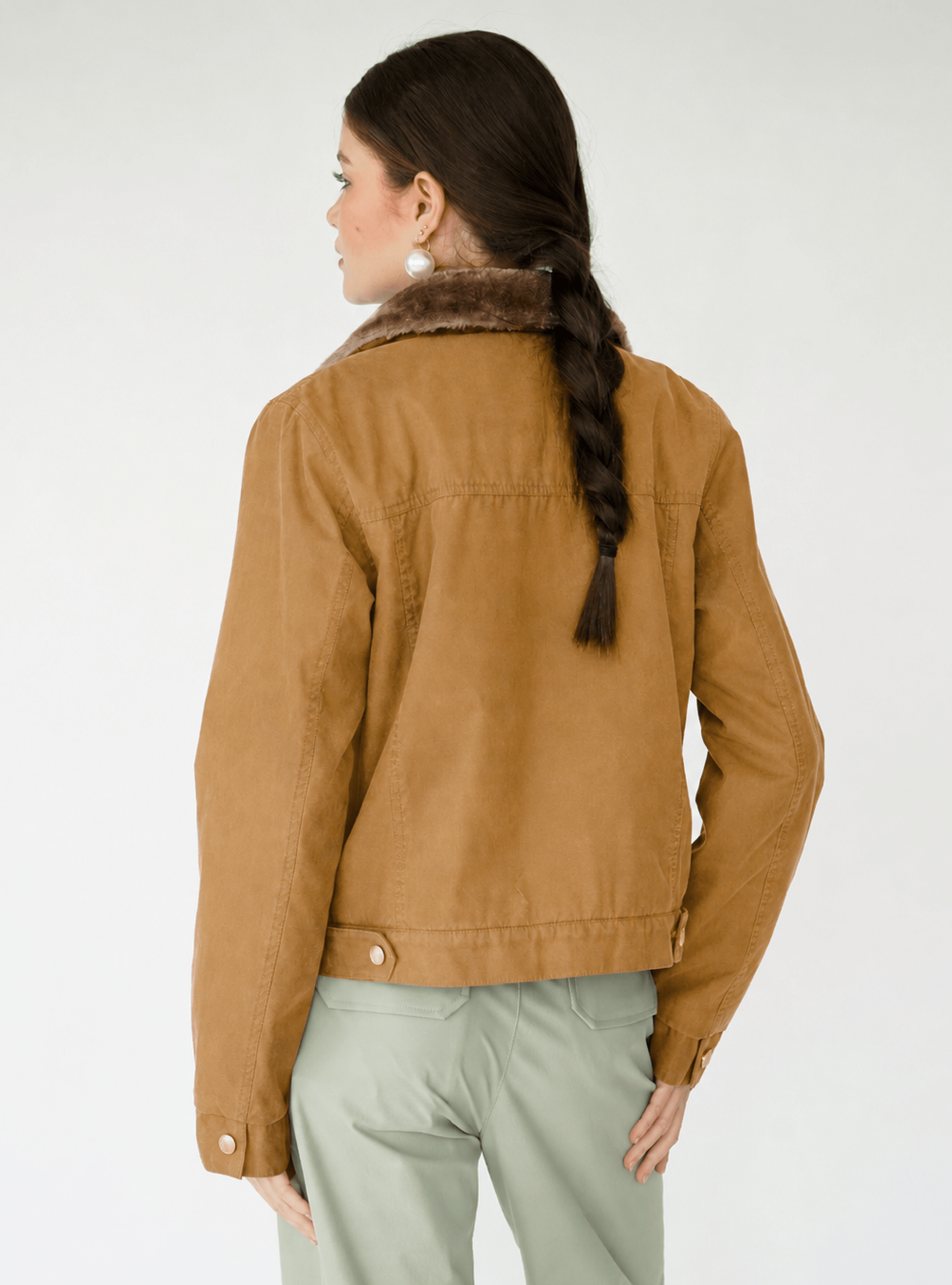 CHAMARRA ASTANA CAMEL