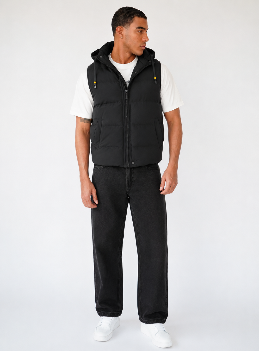 CHALECO SUVA BLACK